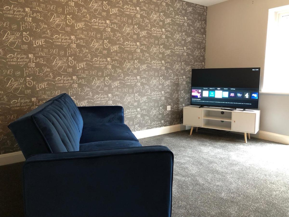 Hill House - 5 Mins Merry Hill - Perfect For Contractors & Families Brierley Hill Ngoại thất bức ảnh