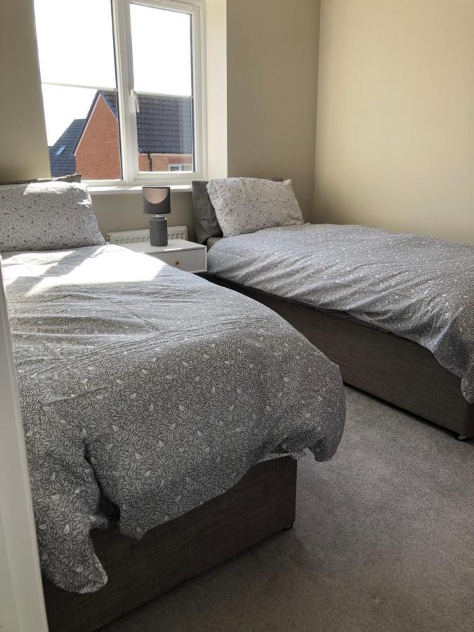 Hill House - 5 Mins Merry Hill - Perfect For Contractors & Families Brierley Hill Ngoại thất bức ảnh